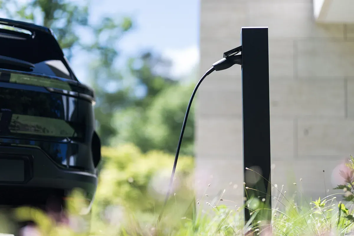 Smappee EV One (current unified model; earlier EV One Home = no MID)